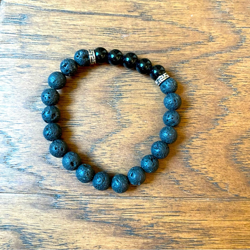 ✴️ FREE W/ PURCHASE 
Volcano Rock Essential Oil Bracelet